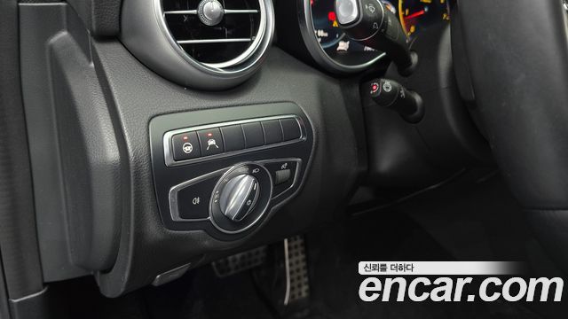 Mercedes-Benz C-Class (W205) C200 AMG Line 2021 — фото 19