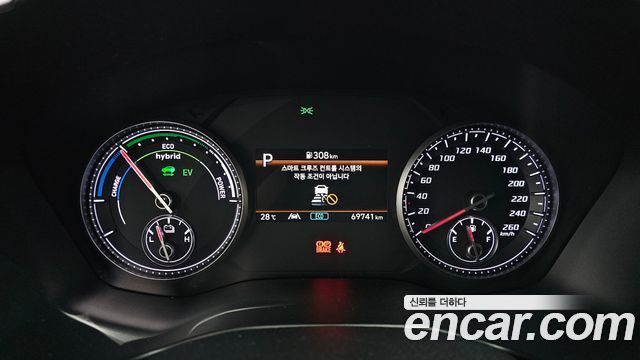 Hyundai Santa Fe HEV 1.6 2WD Exclusive 2023 — фото 8
