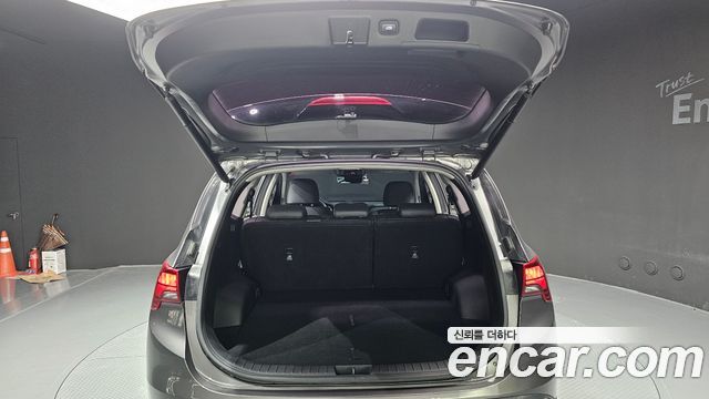 Hyundai Santa Fe Diesel 2.2 2WD Prestige 2021 — фото 20