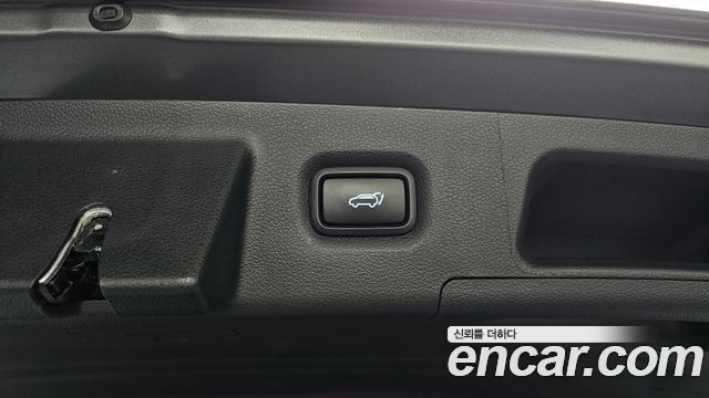 Hyundai Santa Fe Diesel 2.2 2WD Prestige 2021 — фото 35