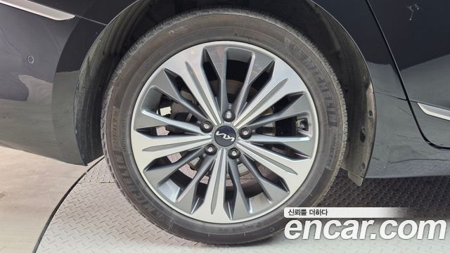 Kia K8 Hybrid Signature 2023 — фото 5