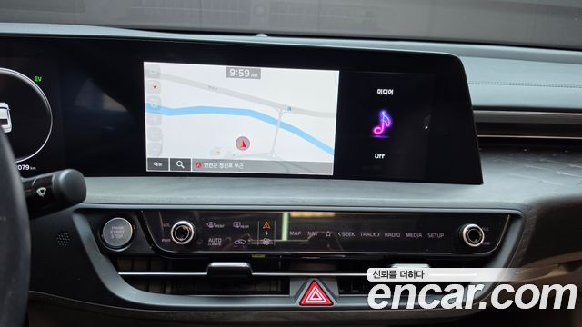 Kia K8 Hybrid Signature 2023 — фото 15