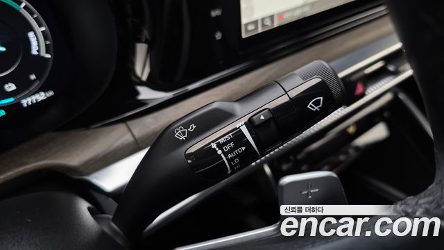 Kia K5 Hybrid (III) Noblesse 2023 — фото 27