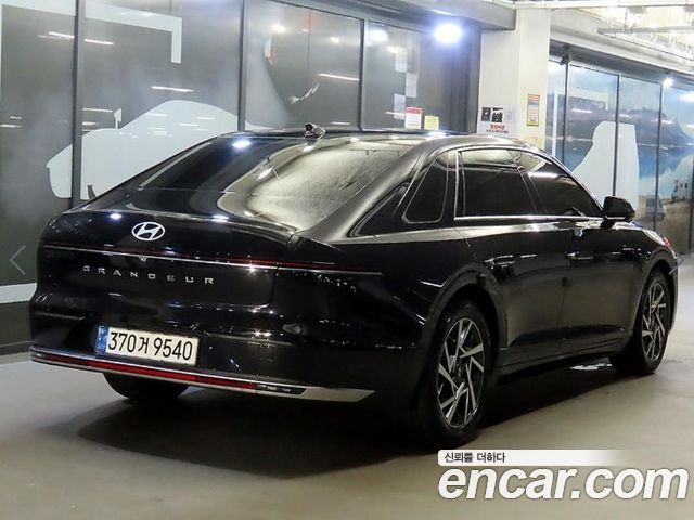Hyundai Grandeur Hybrid (GN7) Exclusive 2023 — фото 4
