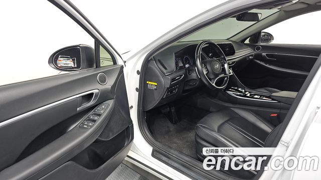 Hyundai Sonata (DN8) 2.0 Premium 2020 — фото 10