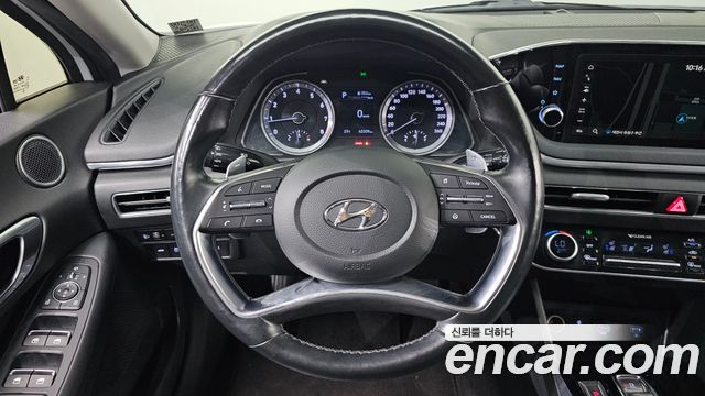 Hyundai Sonata (DN8) 2.0 Premium 2020 — фото 14