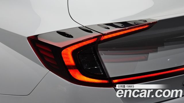 Hyundai Sonata (DN8) 2.0 Premium 2020 — фото 23