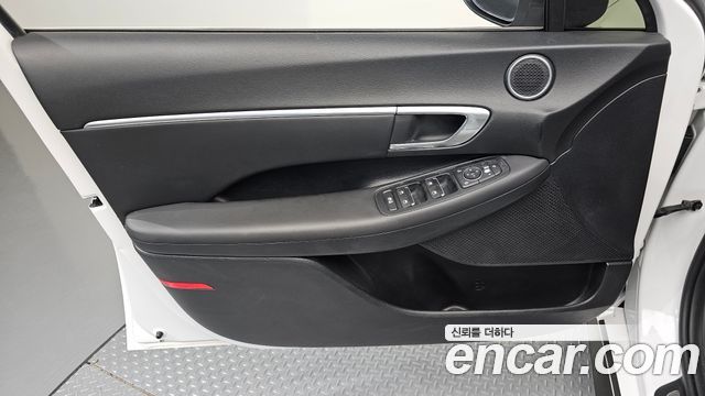 Hyundai Sonata (DN8) 2.0 Premium 2020 — фото 24
