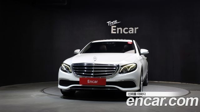 Mercedes-Benz E-Class (W213) E220d Exclusive 2018 — фото 3