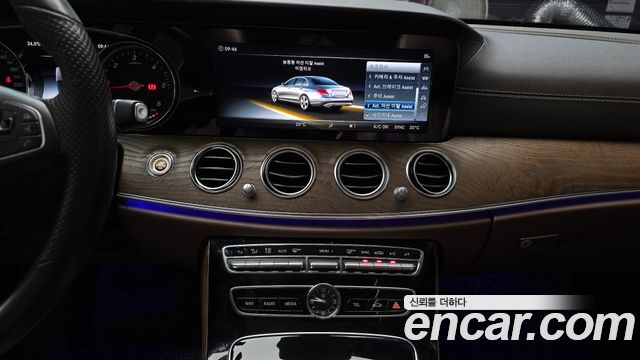 Mercedes-Benz E-Class (W213) E220d Exclusive 2018 — фото 14