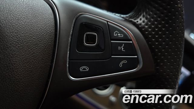 Mercedes-Benz E-Class (W213) E220d Exclusive 2018 — фото 18
