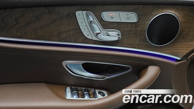 Mercedes-Benz E-Class (W213) E220d Exclusive 2018 — фото 28