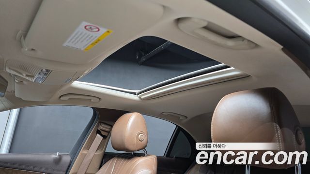 Mercedes-Benz E-Class (W213) E220d Exclusive 2018 — фото 30