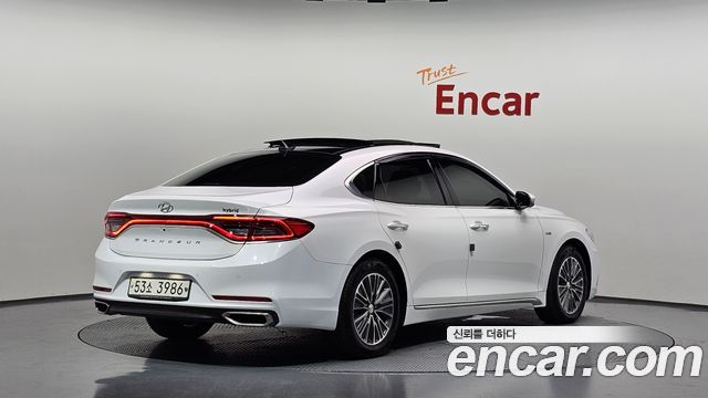 Hyundai Grandeur Hybrid (IG) Exclusive Special 2019 — фото 2