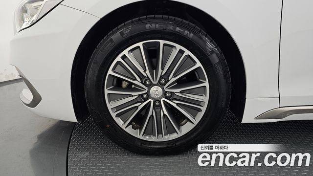 Hyundai Grandeur Hybrid (IG) Exclusive Special 2019 — фото 5