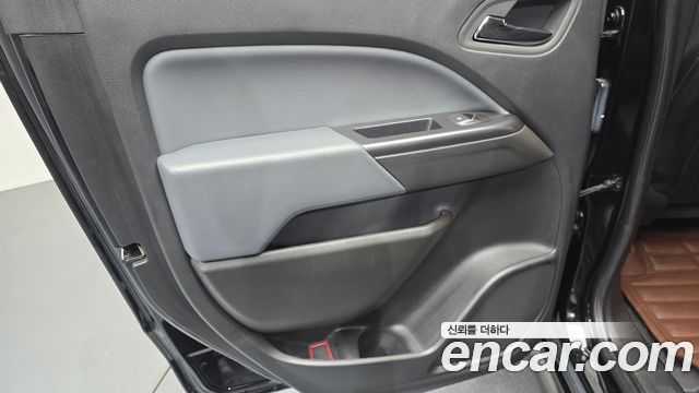 Chevrolet Real New Colorado 3.6 Z71-X Midnight 4WD 2022 — фото 25