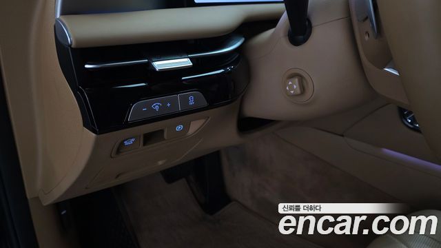 Genesis G80 (RG3) Gasoline 2.5 Turbo AWD 2025 — фото 14
