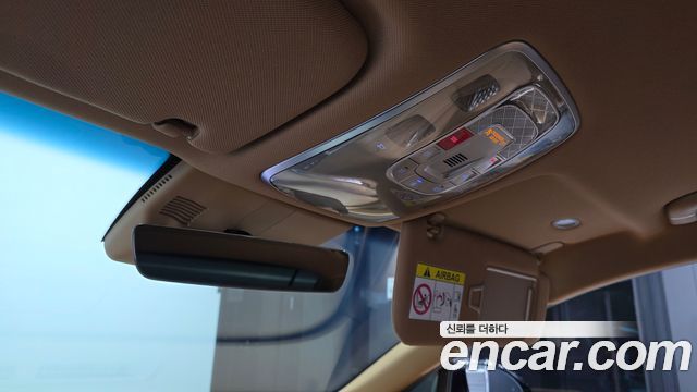 Genesis G80 (RG3) Gasoline 2.5 Turbo AWD 2025 — фото 29