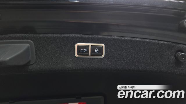 Genesis G80 (RG3) Gasoline 2.5 Turbo AWD 2025 — фото 32