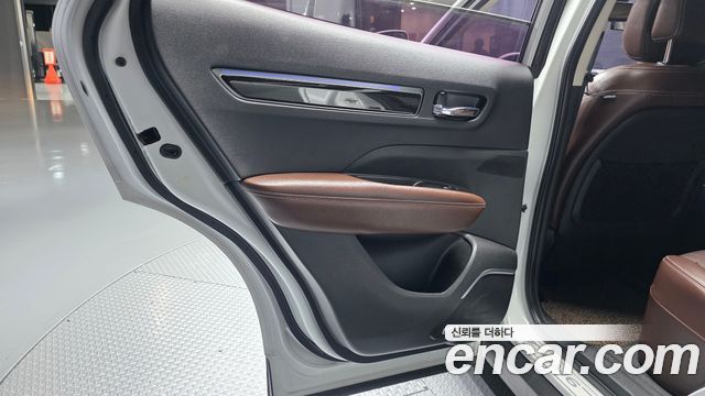Renault Korea QM6 Diesel 2WD RE Signature 2017 — фото 25