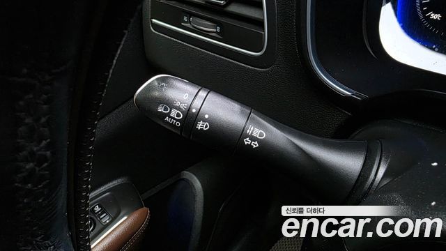 Renault Korea QM6 Diesel 2WD RE Signature 2017 — фото 30