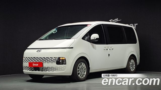 Hyundai Staria Tourer 9-Seater Modern 2023 — фото 1