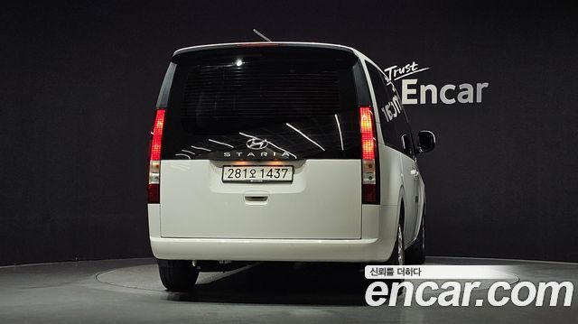 Hyundai Staria Tourer 9-Seater Modern 2023 — фото 4