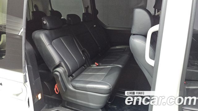 Hyundai Staria Tourer 9-Seater Modern 2023 — фото 11