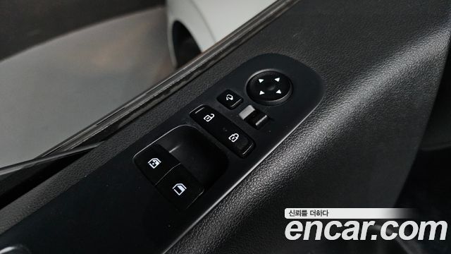 Hyundai Staria Tourer 9-Seater Modern 2023 — фото 17