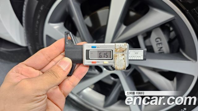 Genesis GV80 2.5T Gasoline AWD 2025 — фото 32