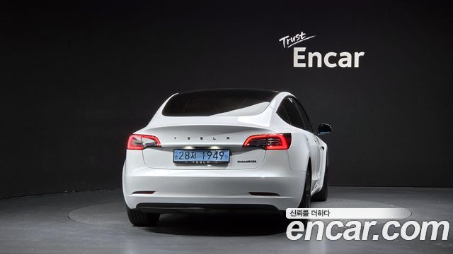 Tesla Model 3 Long Range AWD 2022 — фото 4