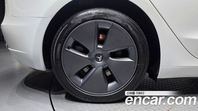 Tesla Model 3 Long Range AWD 2022 — фото 5