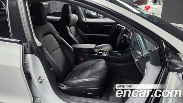 Tesla Model 3 Long Range AWD 2022 — фото 11