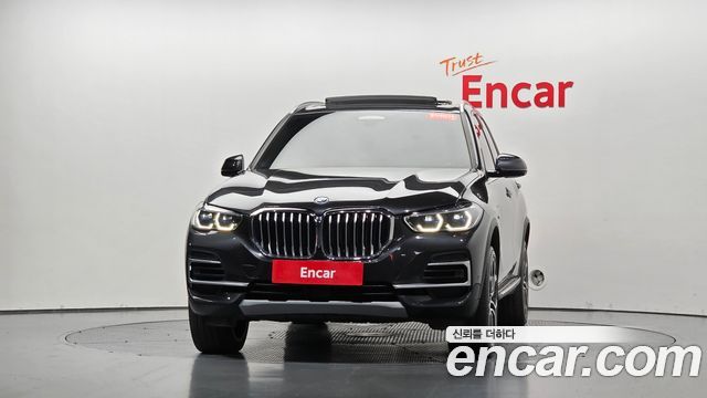 BMW X5 (G05) xDrive 45e xLine 2022 — фото 3