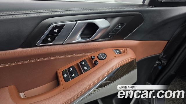 BMW X5 (G05) xDrive 45e xLine 2022 — фото 38