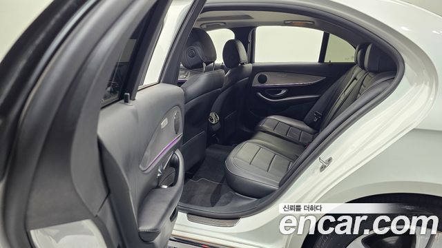 Mercedes-Benz E-Class (W213) E300 Avantgarde 2019 — фото 26