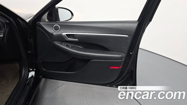 Hyundai Sonata (DN8) 2.0 LPG(rental car) Style 2022 — фото 24