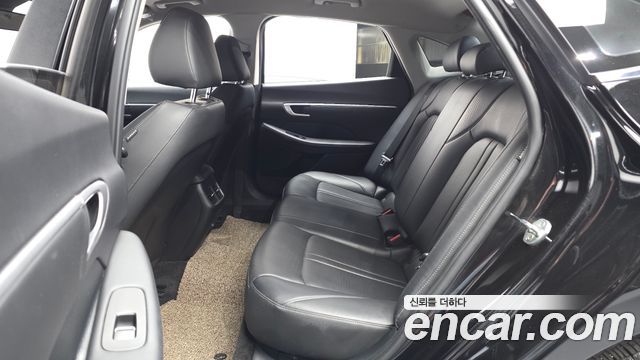 Hyundai Sonata (DN8) 2.0 LPG(rental car) Style 2022 — фото 26