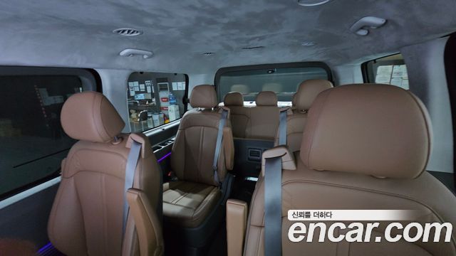 Hyundai Staria HEV 1.6 Lounge 9-Seater Inspiration 2025 — фото 30