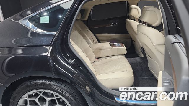 Genesis G80 (RG3) Gasoline 2.5 Turbo AWD 2024 — фото 12
