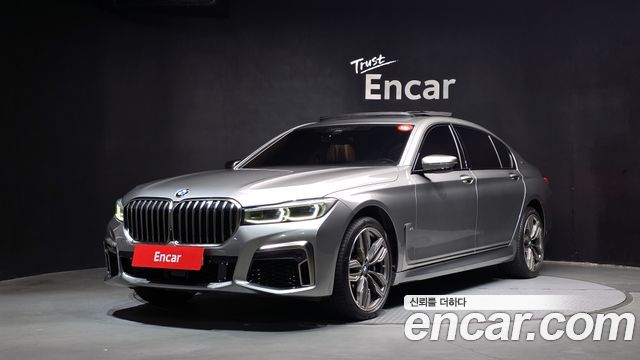 BMW 7 Series (G11) M760Li xDrive 2021 — фото 1