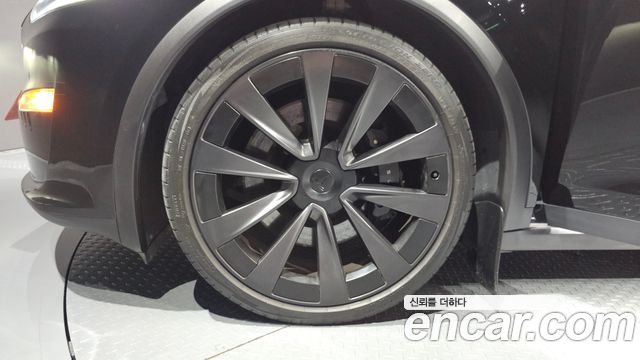 Tesla Model X AWD 2023 — фото 5