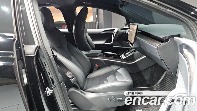 Tesla Model X AWD 2023 — фото 12