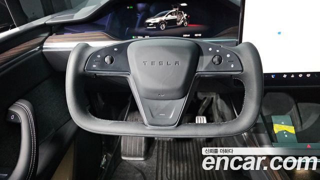 Tesla Model X AWD 2023 — фото 13