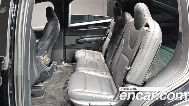 Tesla Model X AWD 2023 — фото 26