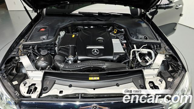Mercedes-Benz E-Class (W213) E300 4MATIC Exclusive 2020 — фото 6