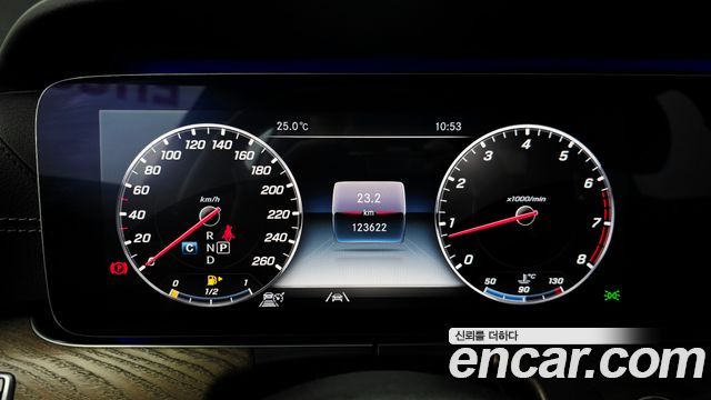 Mercedes-Benz E-Class (W213) E300 4MATIC Exclusive 2020 — фото 8