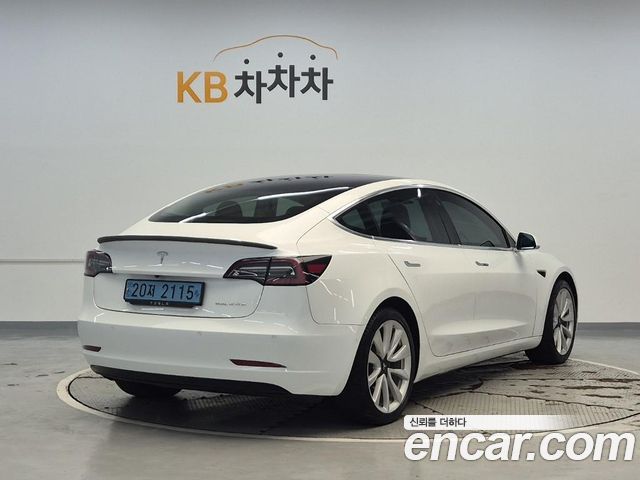 Tesla Model 3 Long Range AWD 2020 — фото 3