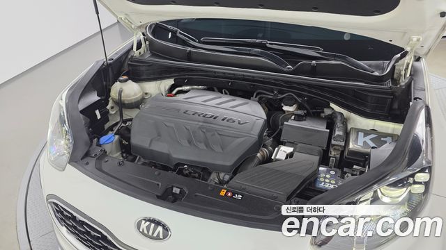 Kia Sportage The Bold Diesel 2.0 2WD Prestige 2020 — фото 6