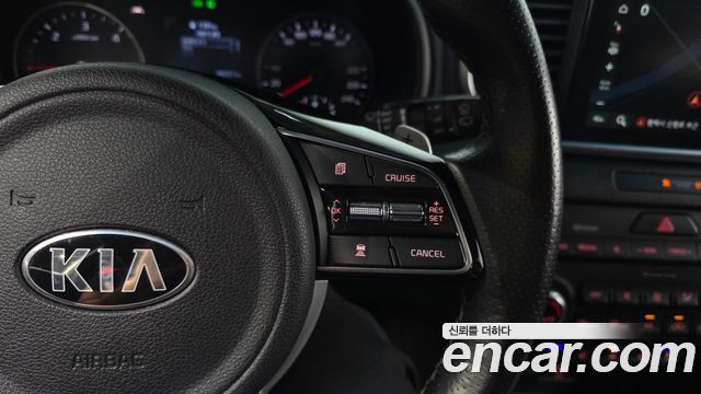 Kia Sportage The Bold Diesel 2.0 2WD Prestige 2020 — фото 18